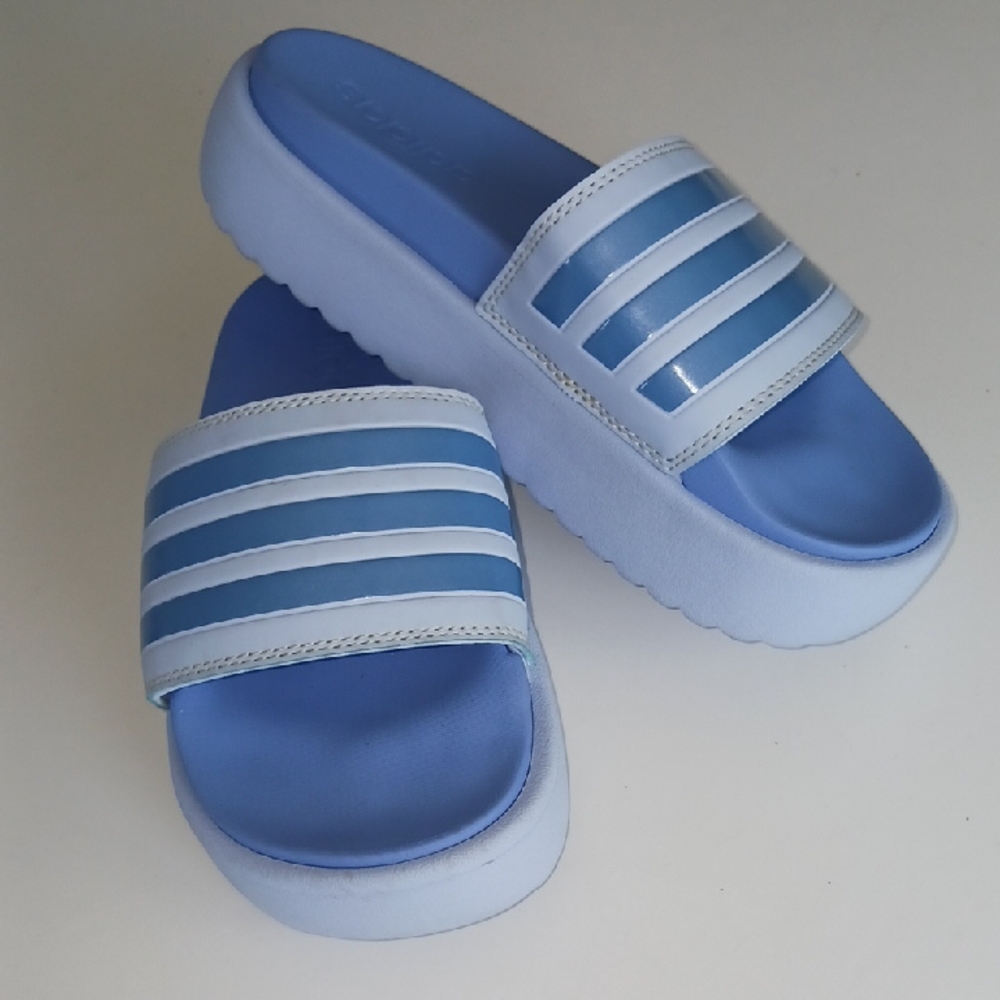 adidas Adilette Platform Slides. Size 5